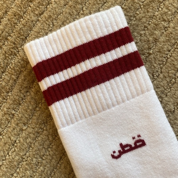 KOTN Long Crew Above the Ankle Socks, white long socks size 8, s/m - Picture 3 of 8